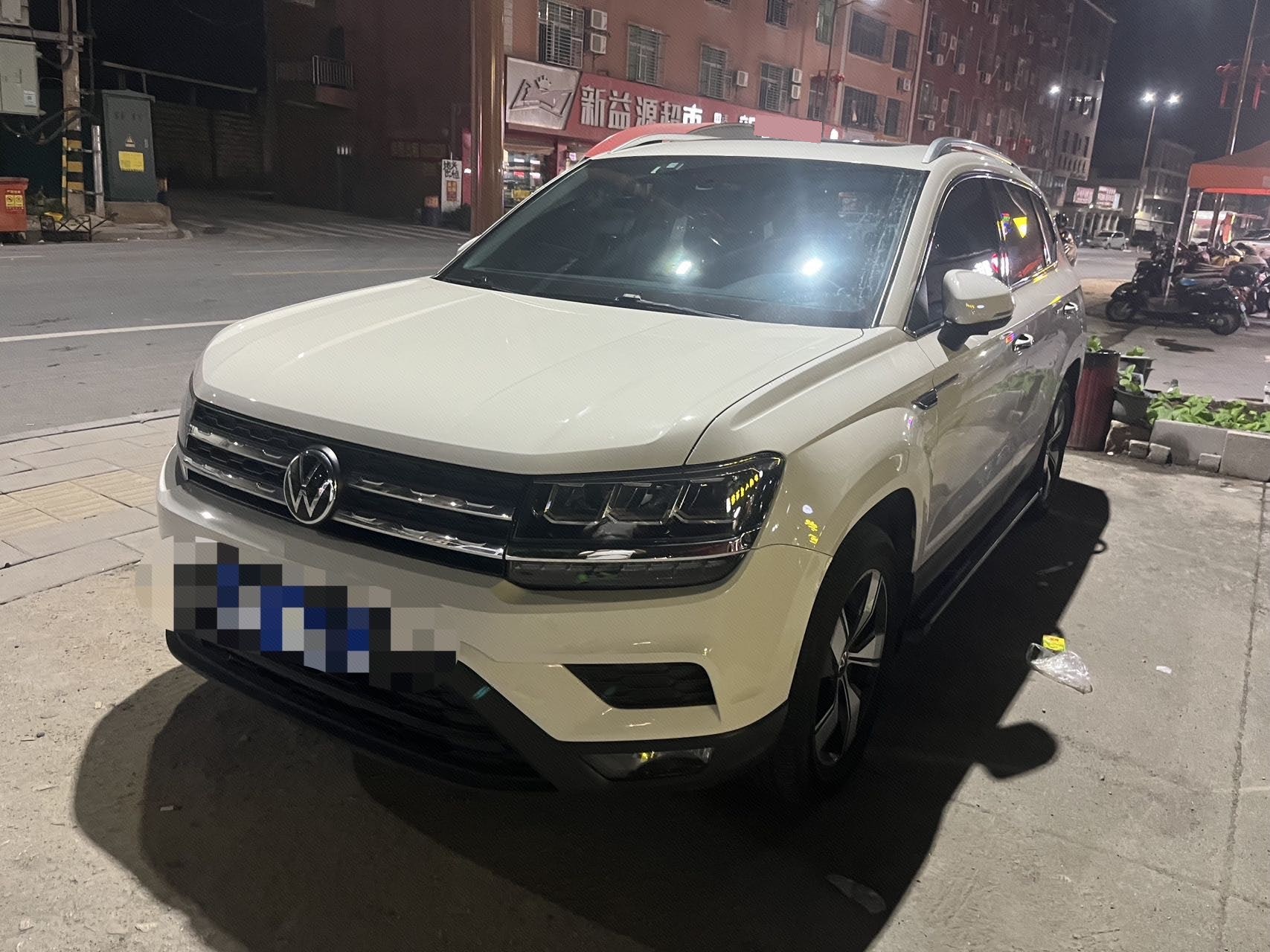 2022 2022 car image