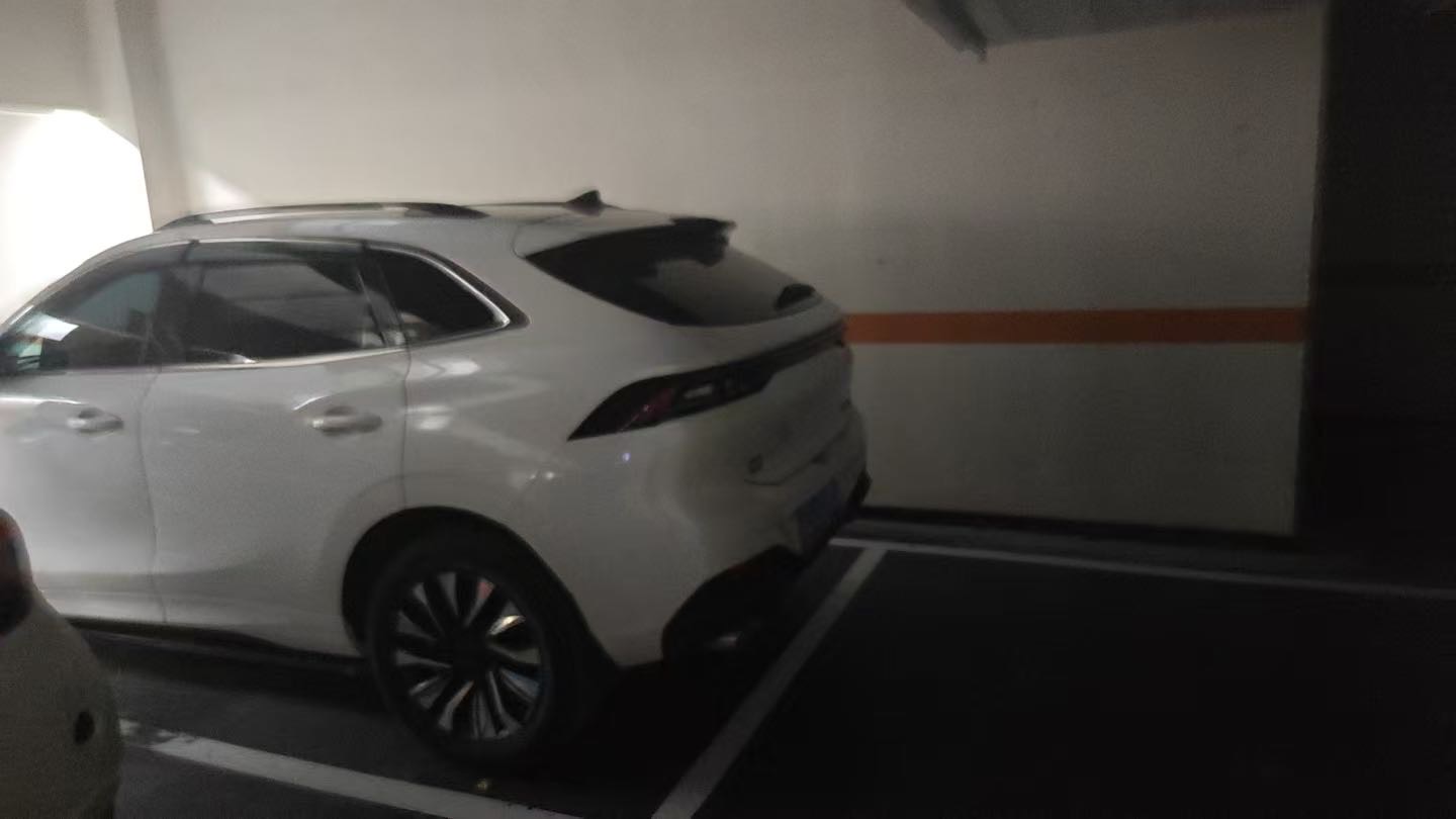 Forthing T5 EVO 2023 car image #5