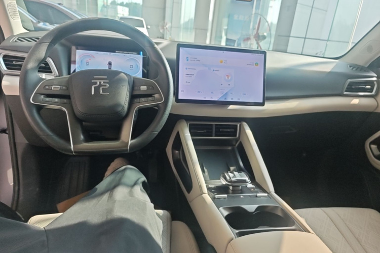 BYD YuanUP 2024 car image #10