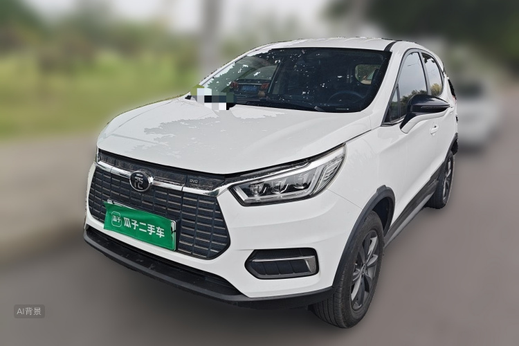 BYD Yuan New Energy 2019 car image #2