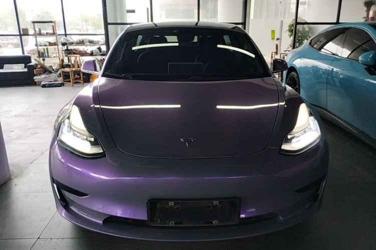 Tesla Model 3 2020 car image #3