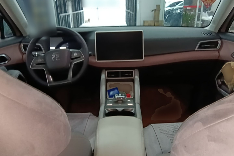 BYD YuanUP 2024 #10 BYD YuanUP 2024 car image #10
