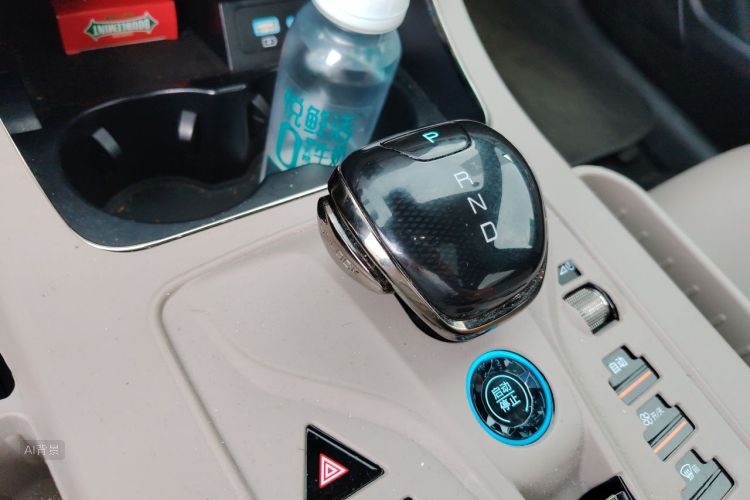 BYD Han 2024 car image #16