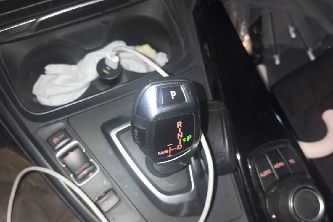 BMW 3 Series 2016 #27 BMW 3 Series 2016 car image #27