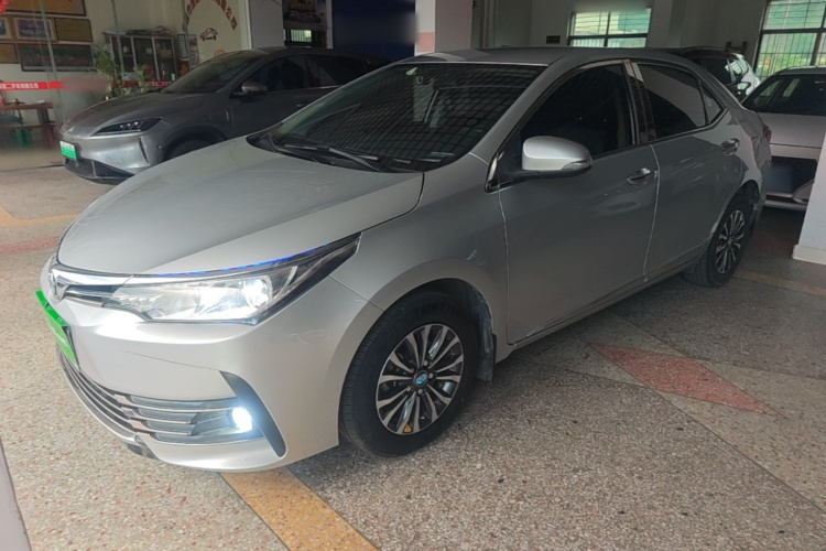 Toyota Corolla 2019 #2 Toyota Corolla 2019 car image #2