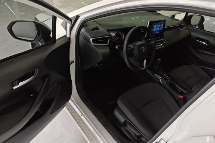 Toyota Corolla 2021 car image #16