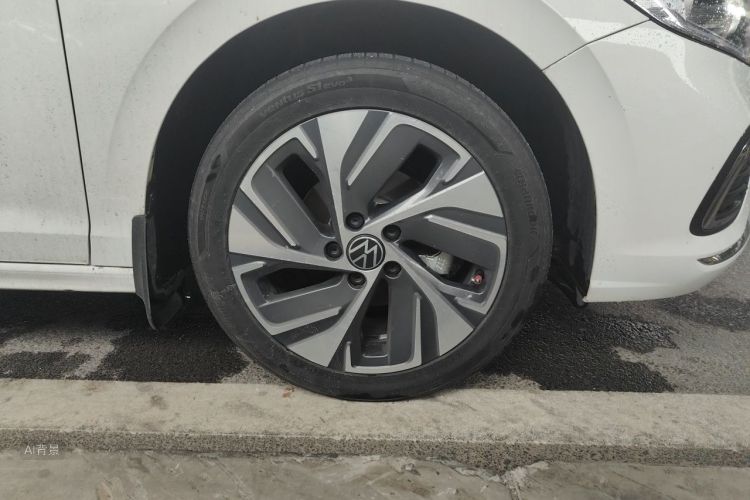 Volkswagen Bora 2025 صورة سيارة #9