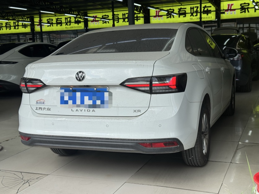 Volkswagen Lavida 2025 car image #3