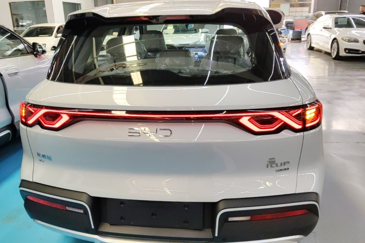 BYD YuanUP 2026 #6 BYD YuanUP 2026 car image #6