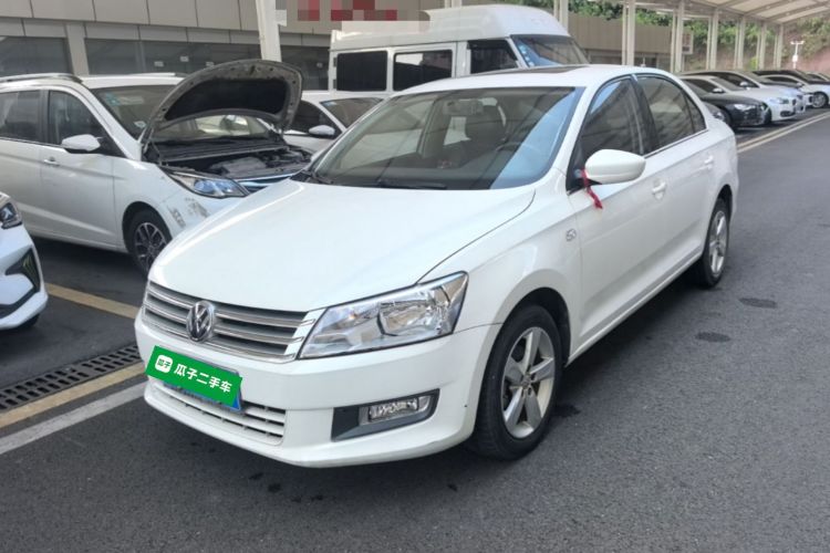 Volkswagen Santana 2016 car image #2