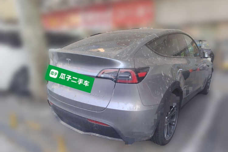 Tesla Model Y 2024 car image #5