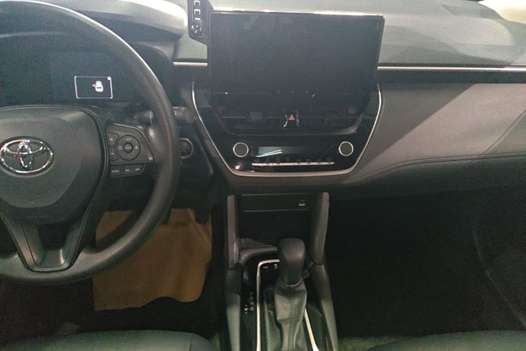 Toyota Corolla Cross 2024 car image #17