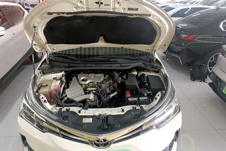 Toyota Corolla 2017 #20 Toyota Corolla 2017 car image #20