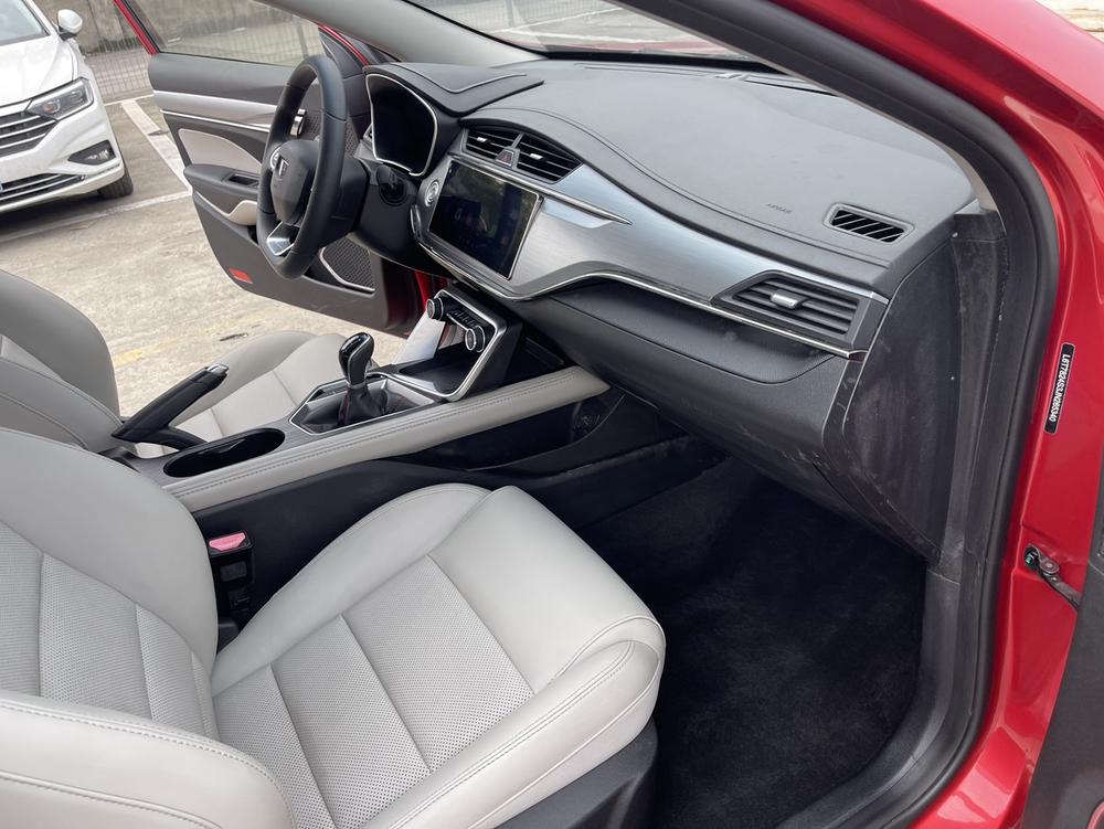 GEELY Binray 2018 imagem de carro #17