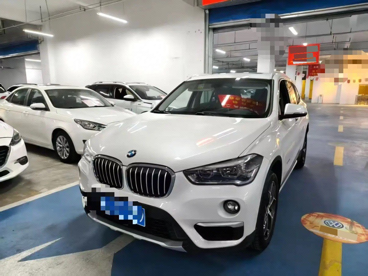BMW X1 2018 BMW X1 2018 car image
