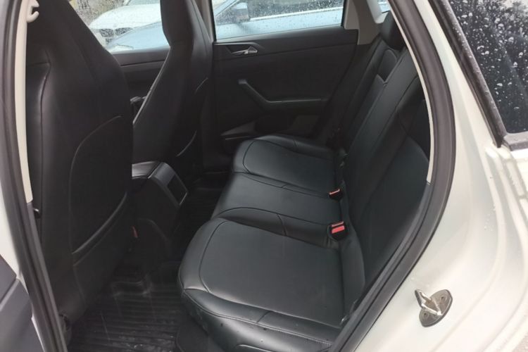 Volkswagen Polo 2020 car image #17