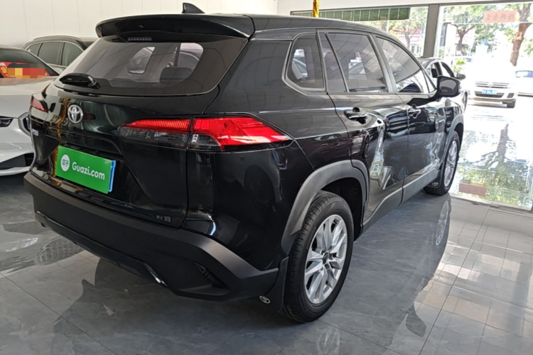 Toyota Corolla Cross 2025 immagine di auto #7