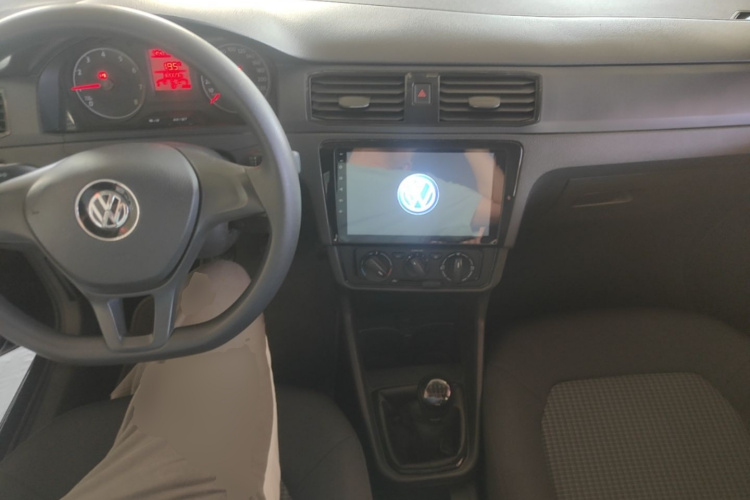 Volkswagen Santana 2016 car image #10