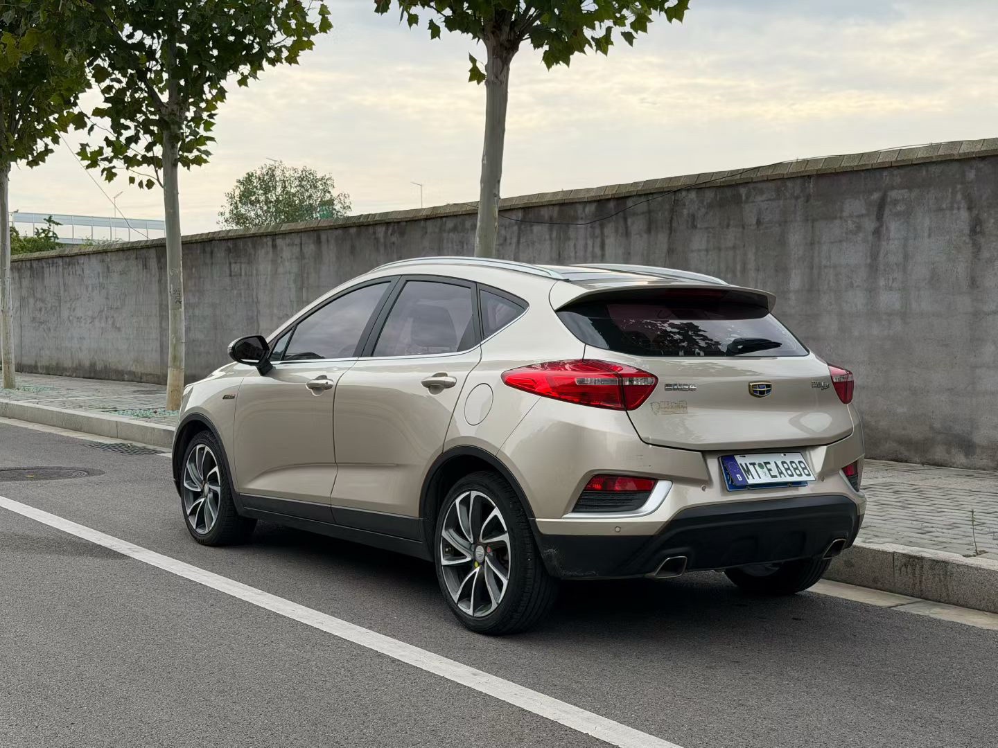 GEELY Emgrand GS 2018 #9 GEELY Emgrand GS 2018 imagem de carro #9