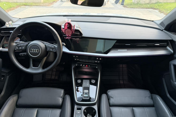 Audi A3 2024 صورة سيارة #12