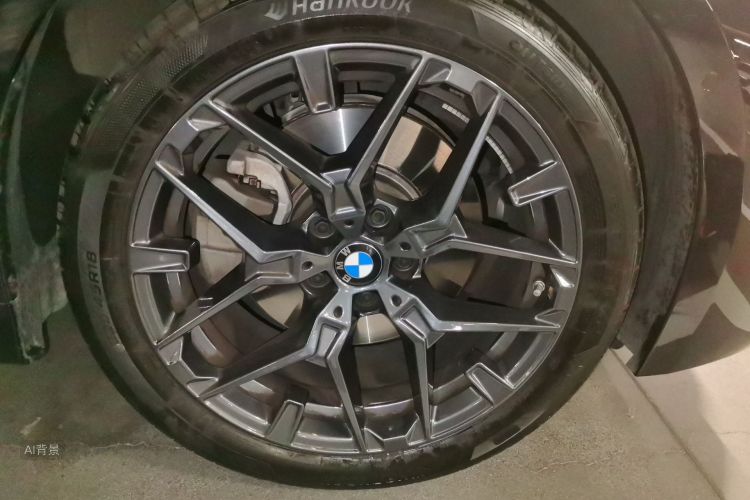 BMW 3 Series 2025 #9 BMW 3 Series 2025 car image #9