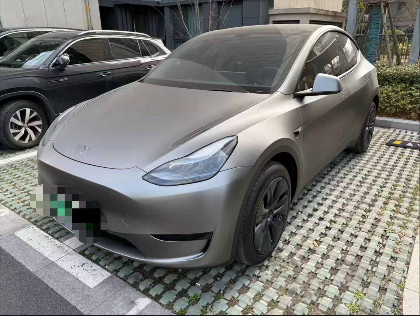 Tesla Model Y 2024 Tesla Model Y 2024 car image
