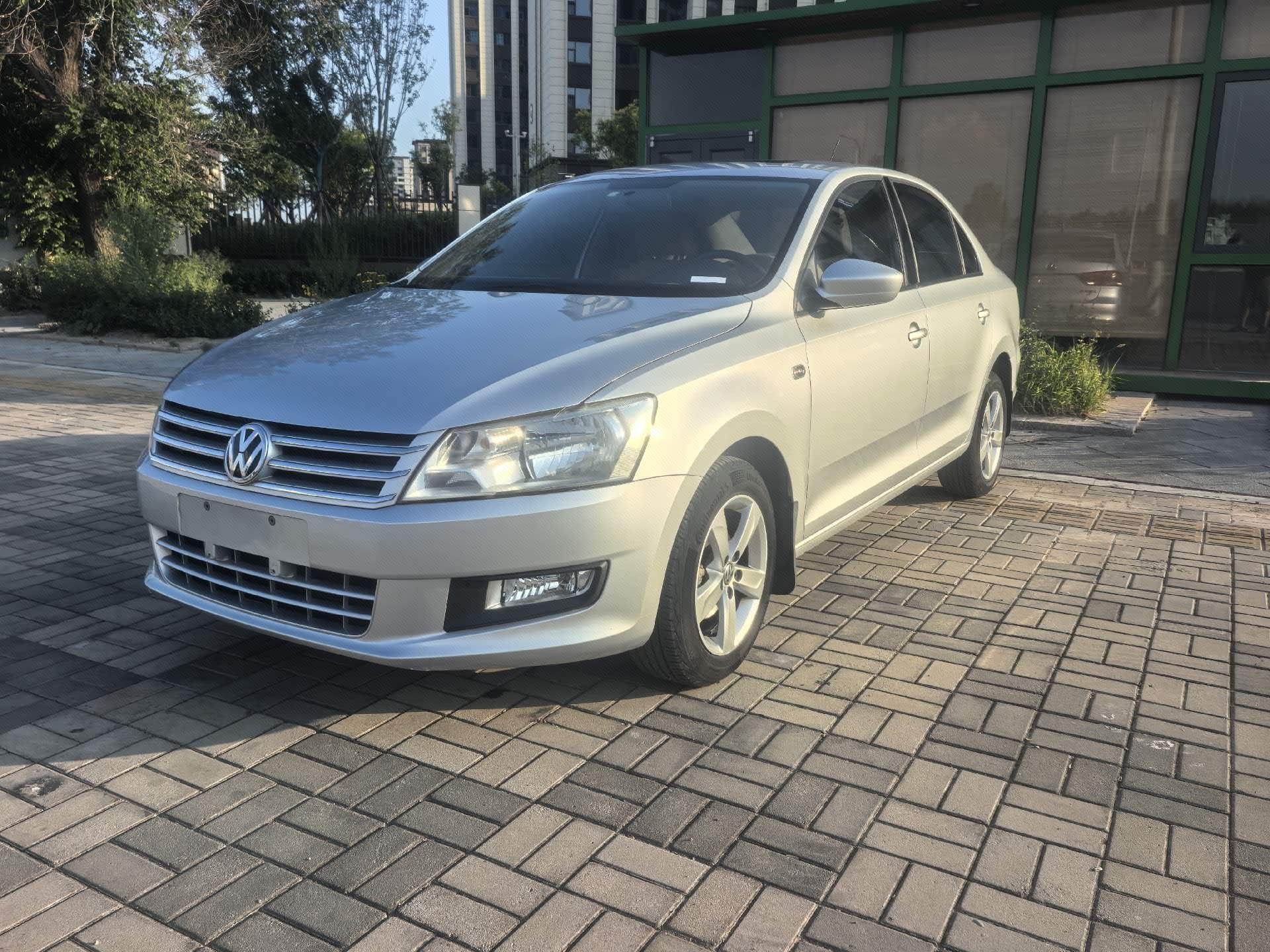 Volkswagen Santana 2014 Volkswagen Santana 2014 car image