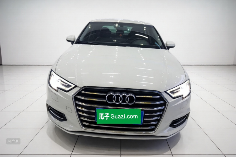 Audi A3 2019 car image #3