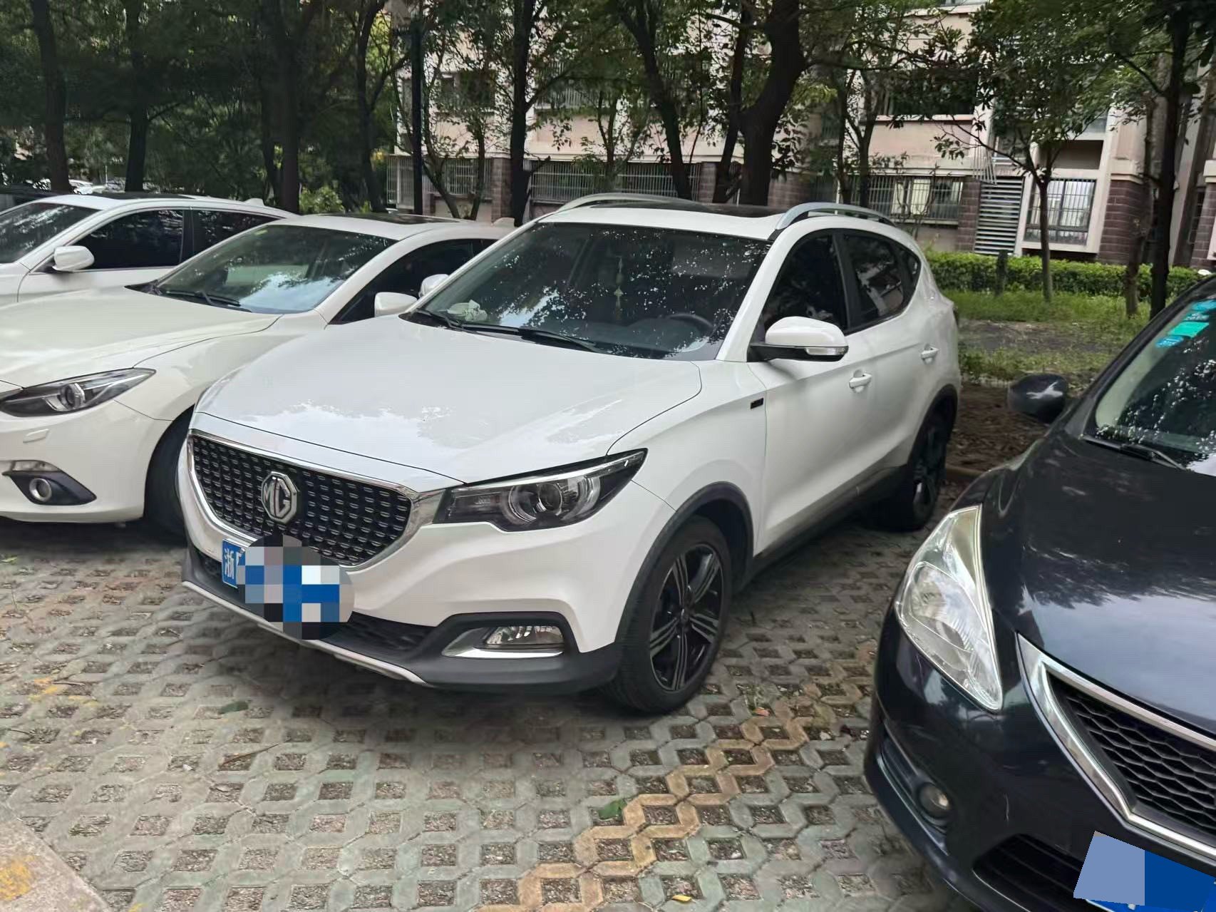 MG ZS 2018 car image 