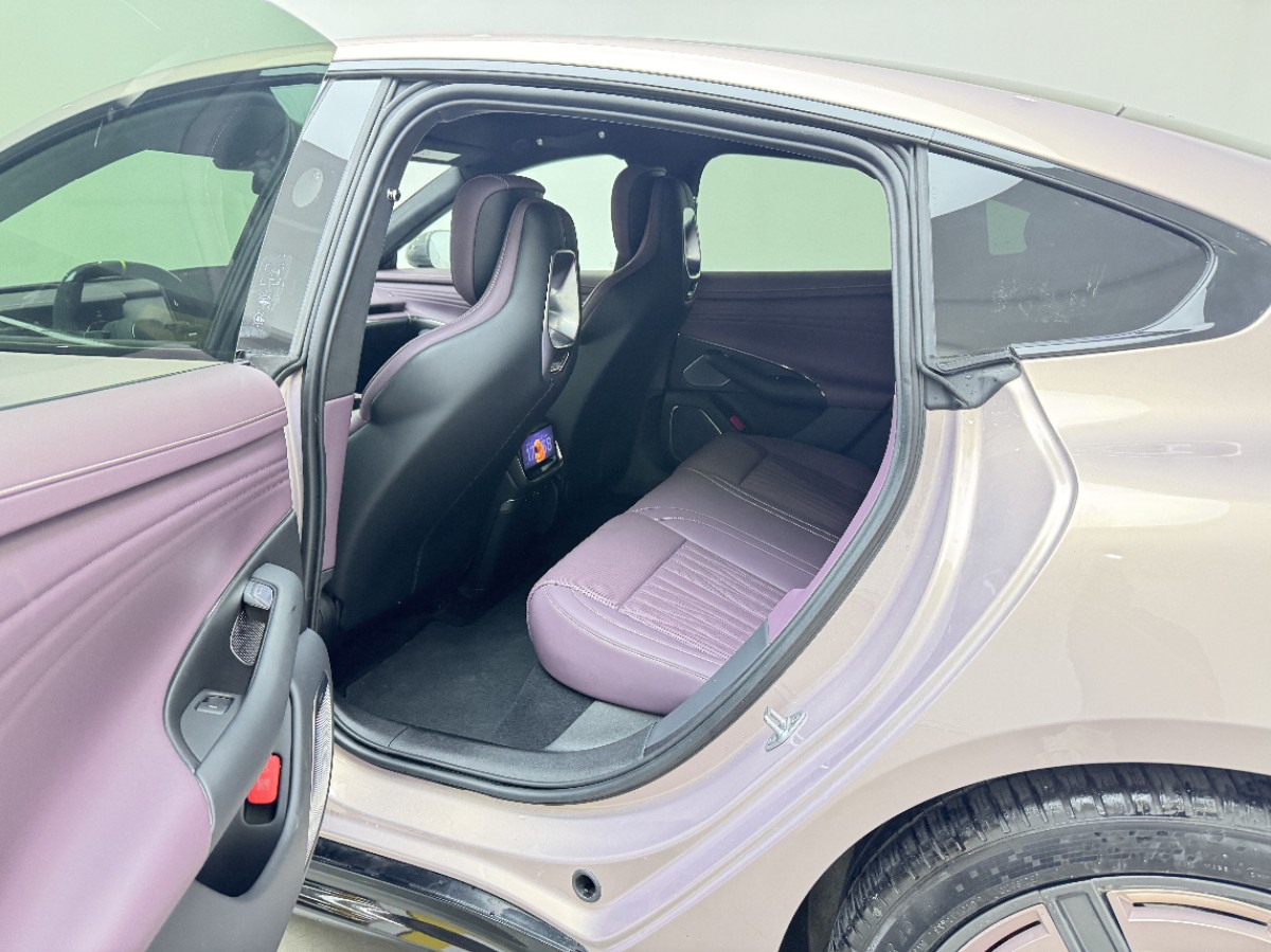 2026 #4 2026 immagine di auto #4