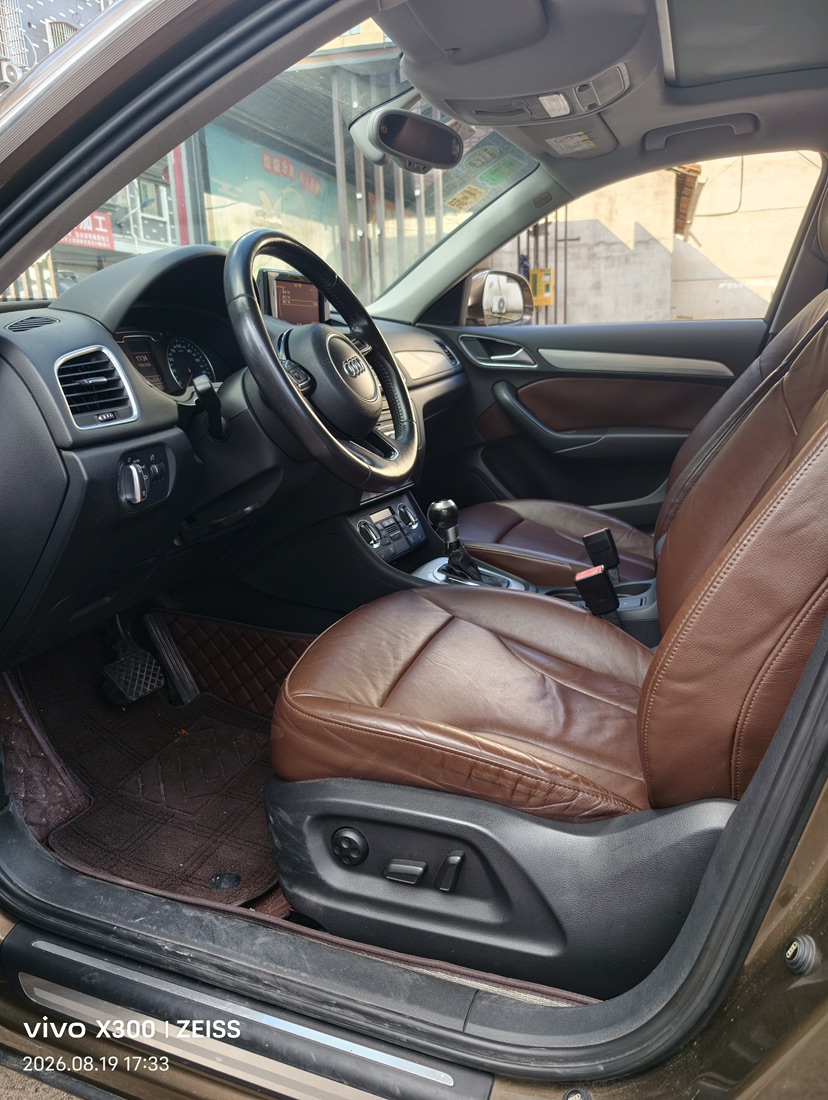Audi Q3 2015 #4 Audi Q3 2015 car image #4