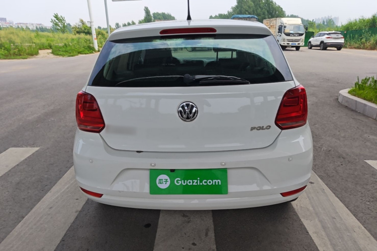 Volkswagen Polo 2015 #4 Volkswagen Polo 2015 car image #4