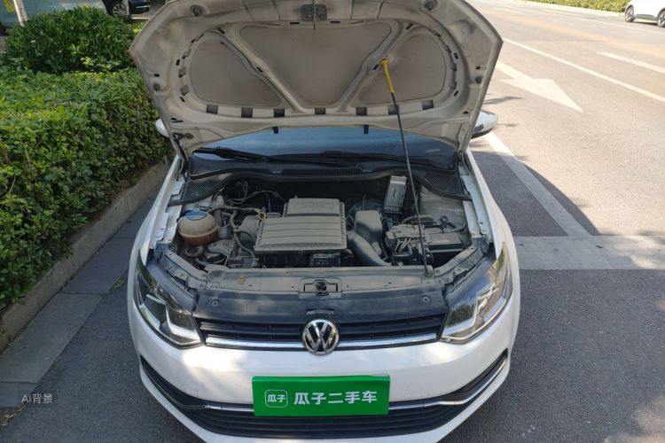 Volkswagen Polo 2016 car image #22