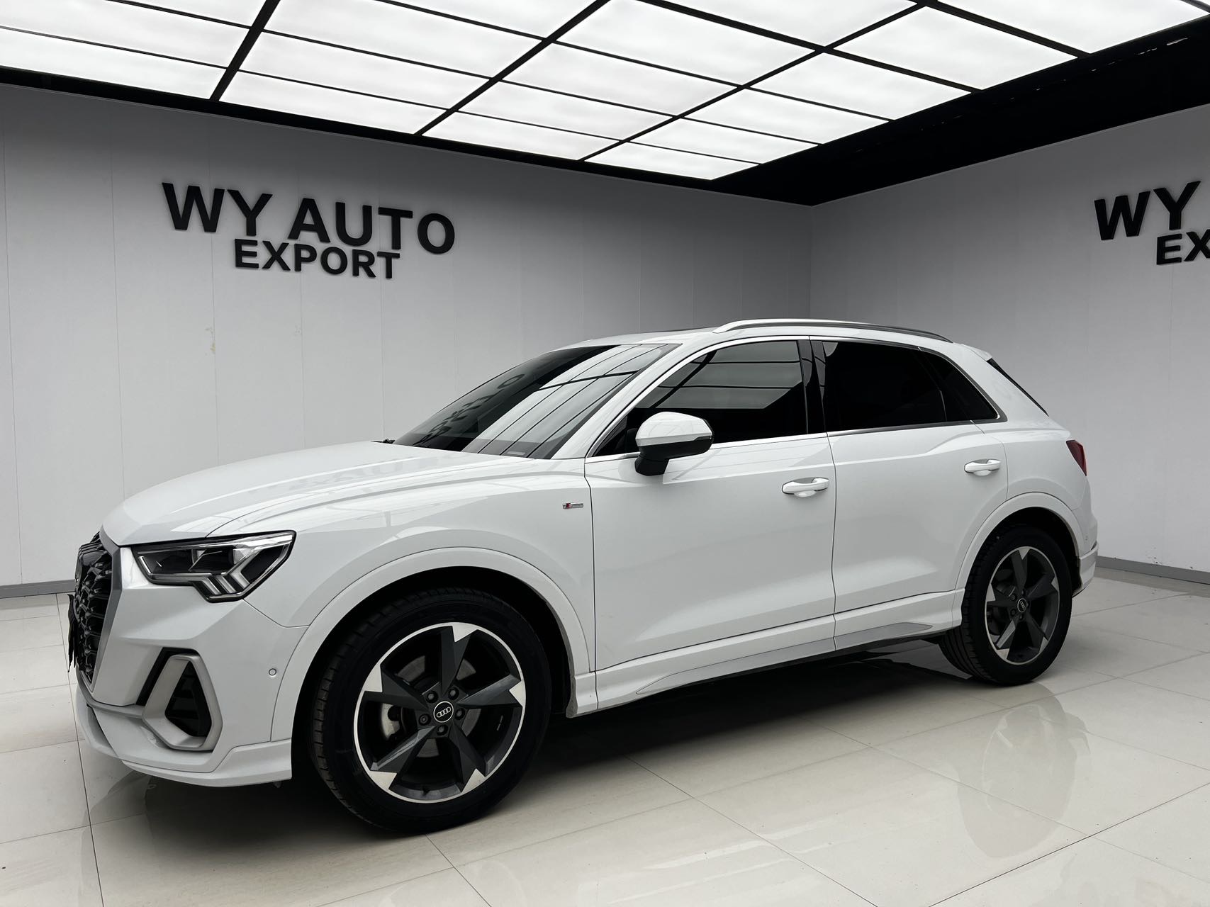 2022 2022 car image