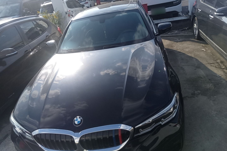BMW 3 Series 2021 #3 BMW 3 Series 2021 صورة سيارة #3