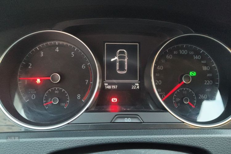 Volkswagen Golf 2019 car image #13