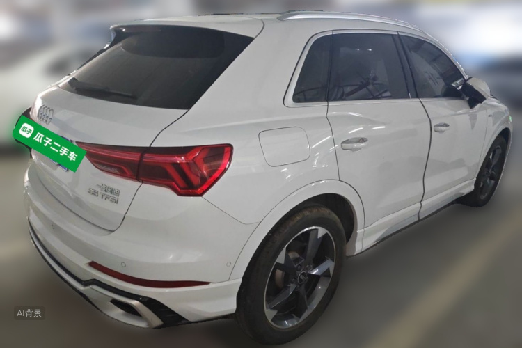 Audi Q3 2024 car image #7