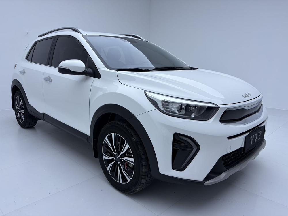 2023 car image #3