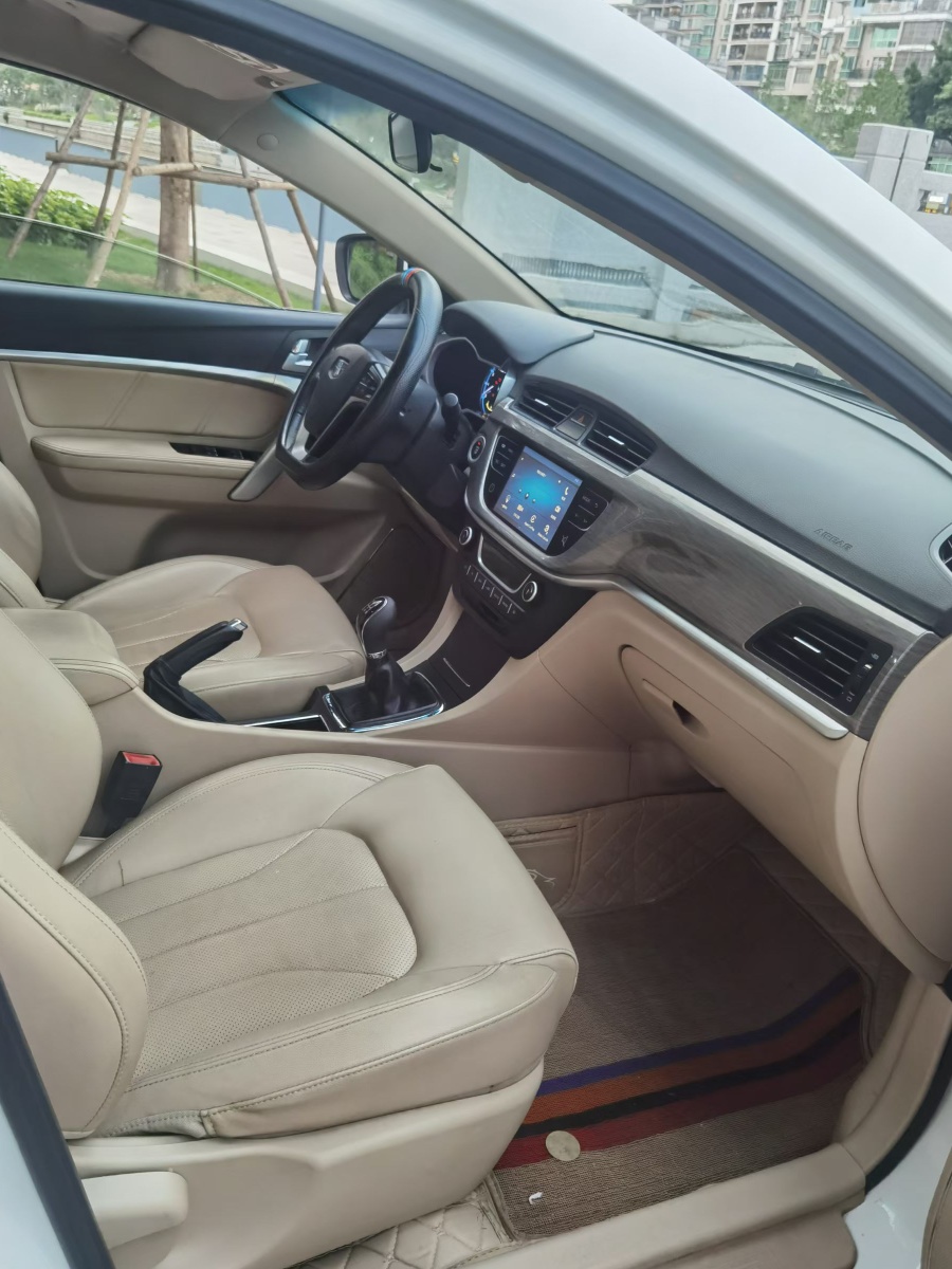 GEELY Emgrand 2017 #8 GEELY Emgrand 2017 car image #8