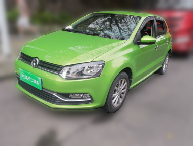 Volkswagen Polo 2015 car image 