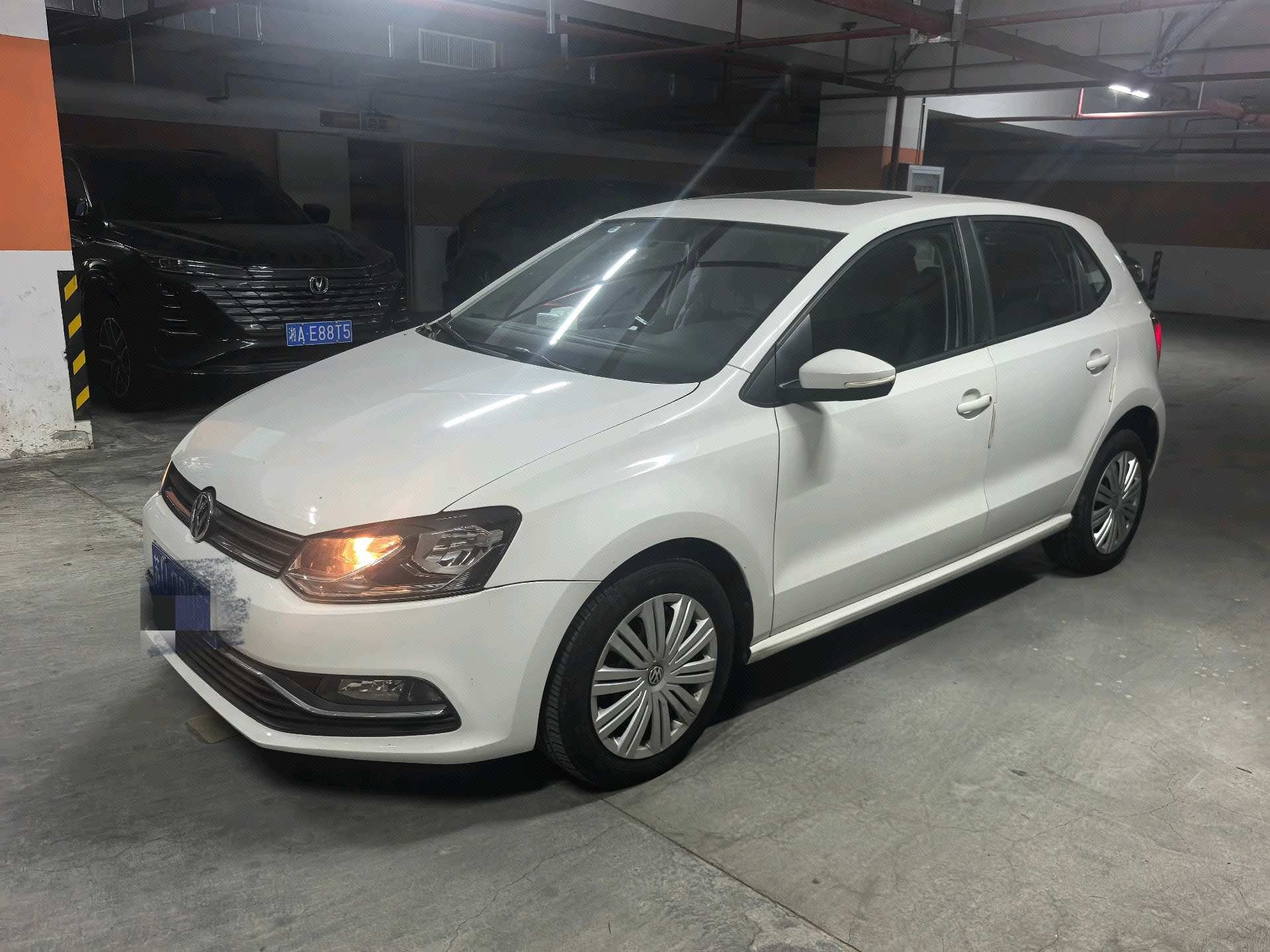 Volkswagen Polo 2019 car image 