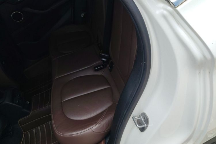 BMW X1 2018 car image #17