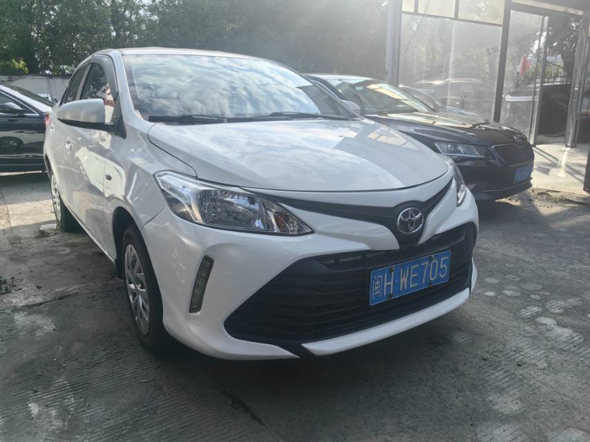 Toyota Vios 2017 #2 Toyota Vios 2017 صورة سيارة #2