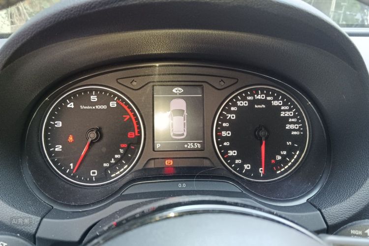 Audi A3 2015 immagine di auto #13