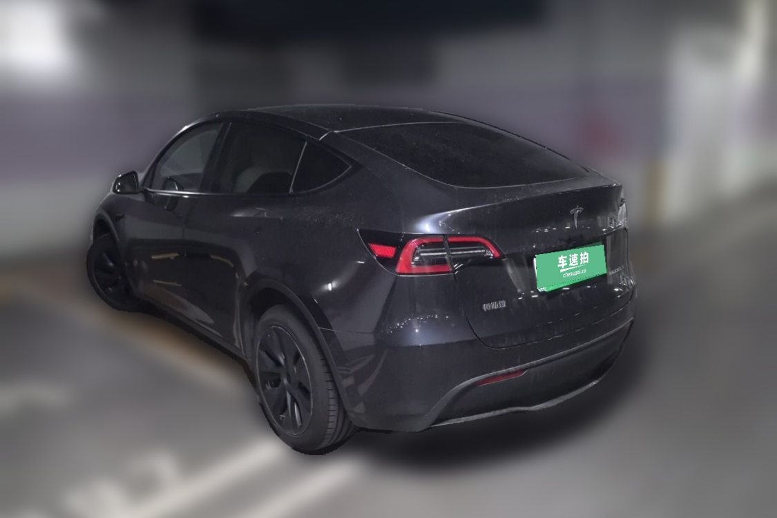 Tesla Model Y 2024 #3 Tesla Model Y 2024 car image #3