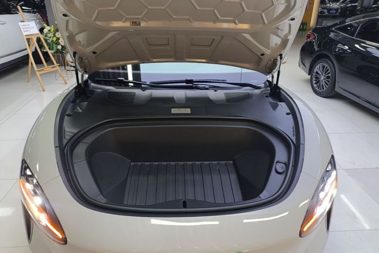 MI SU7 2025 car image #20