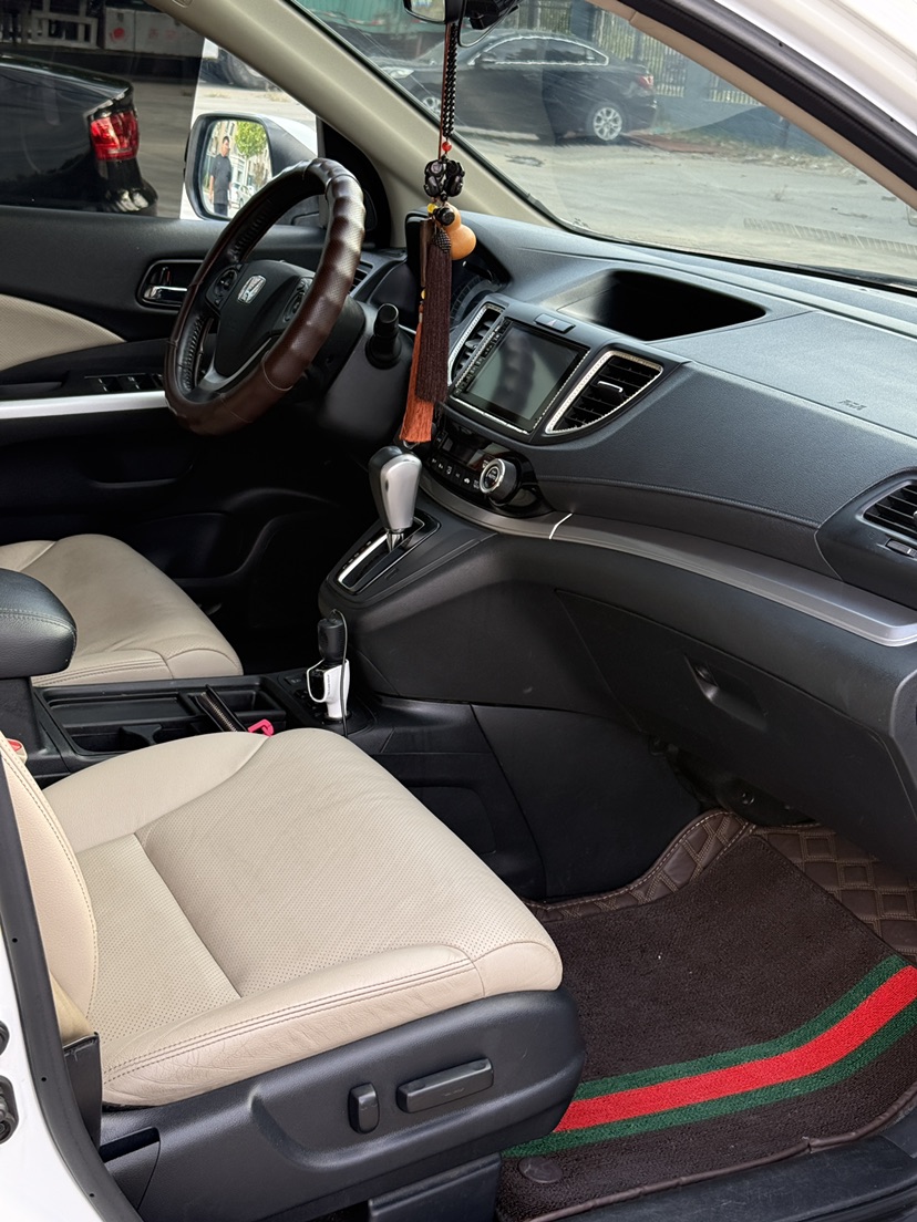 Honda CR-V 2016 immagine di auto #9