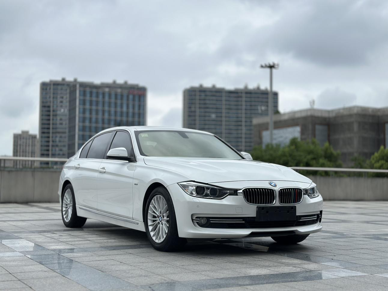 BMW 3 Series 2015 #4 BMW 3 Series 2015 изображение автомобиля #4