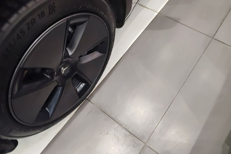 Tesla Model 3 2023 #9 Tesla Model 3 2023 car image #9