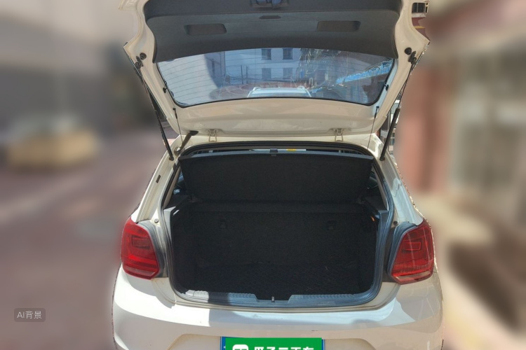 Volkswagen Polo 2016 car image #21